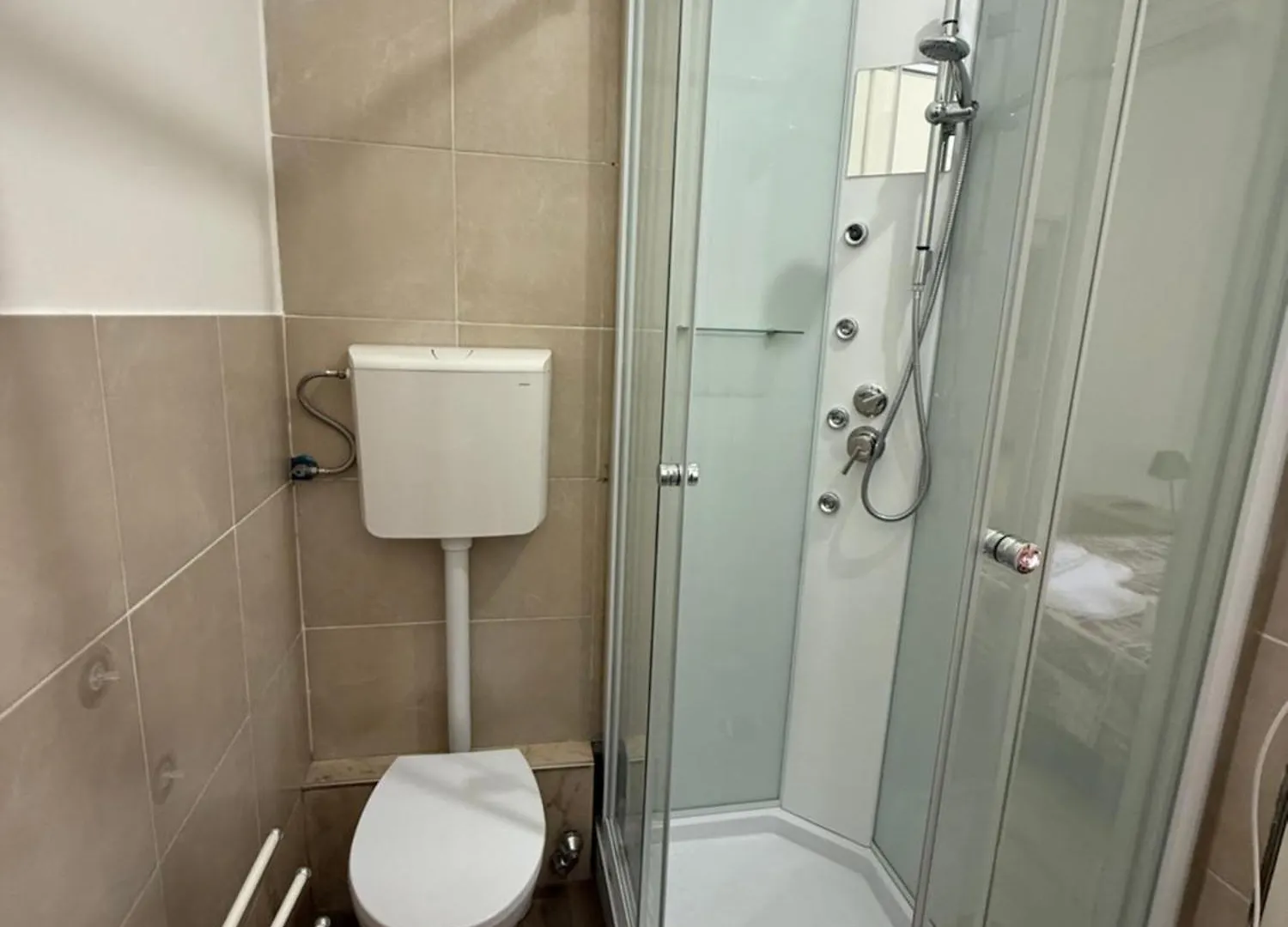 Easyrooms One Parma Italien