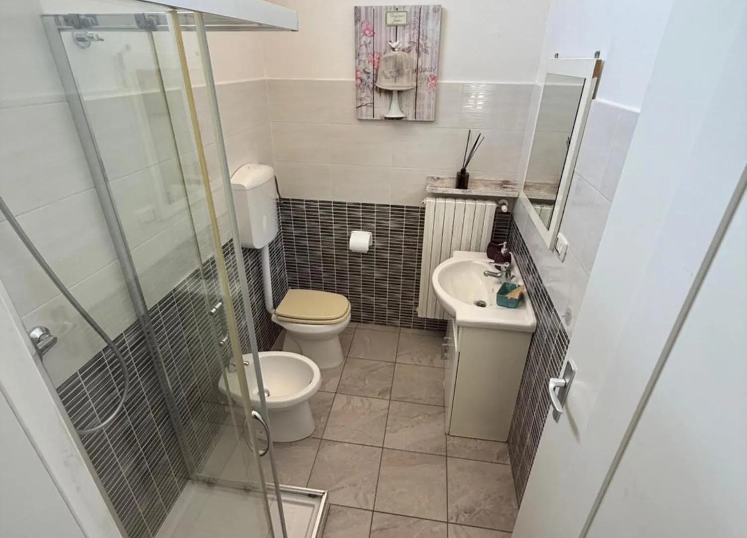 Guest house Easyrooms One Parma Italy