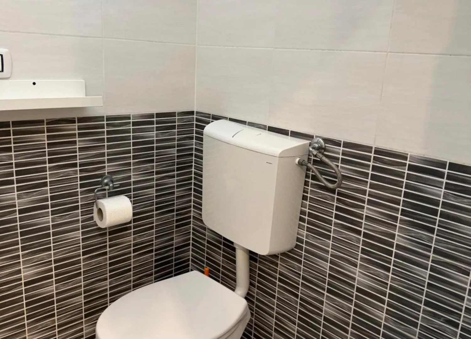 Gæstehus Easyrooms One Parma
